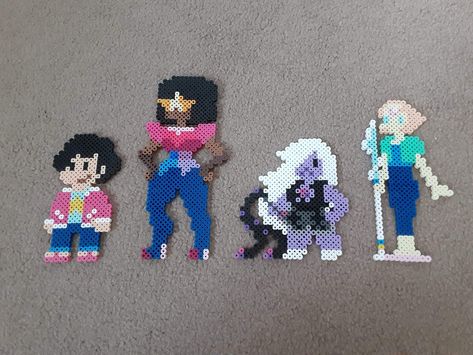 Perler Beads Ena, Perlerbeads Anime, Steven Universe Perler Beads, Tbhk Perler Beads, Steven Universe Pixel Art, Castlevania Perler Beads, Perler Beads Undertale Temmie, Hama Bead, Hamma Beads Ideas