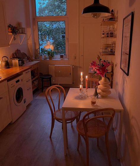 Hygge Corner, Hygge Aesthetic, Future Inspiration, Dream Apartment Decor, Future Apartment Decor, Apartment Bedroom Decor, Interiors Dream, Apartment Aesthetic, Apartment Decor Inspiration