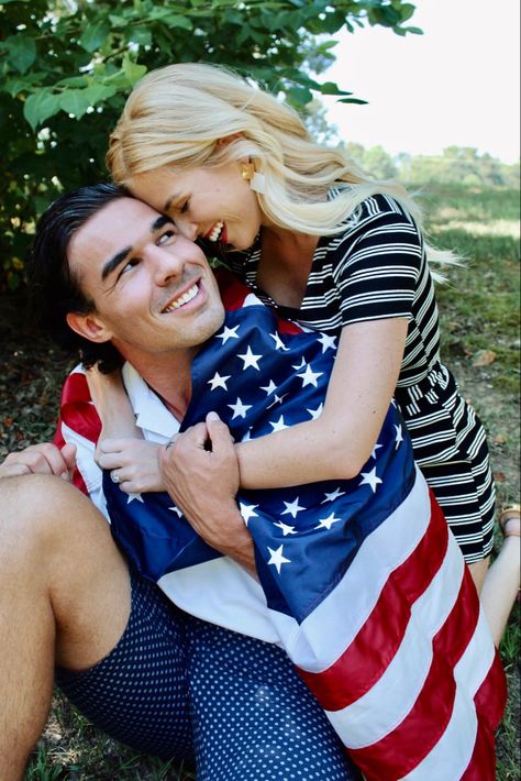 4th Of July Photography, Country Couples, Red Carpet Ready, Celebrity Lifestyle, 4 Photos, Hollywood Glam, American Dream, Mini Sessions, Scandal