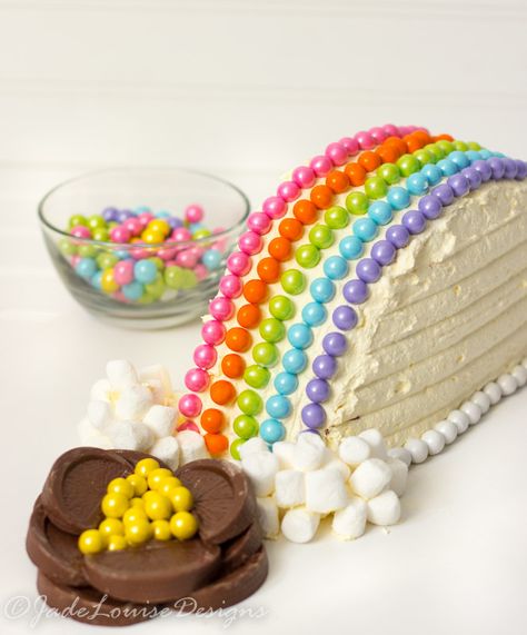 Rainbow Cake Tutorial plus Sweetworks Cake My Day Rainbow Cake Tutorial, Yummy Pastries, Rainbow Icing, Kids In The Kitchen, Rainbow Birthday Cake, Piping Bag, Diy Rainbow, Baking Party, Mouthwatering Recipes