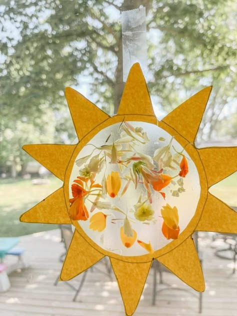 Suncatcher Template, Summer Crafts And Activities, Nature Crafts Kids, Summer Crafts For Toddlers, Nature Activity, Sun Crafts, Fox Farm, Fun Fall Crafts, Summer Camp Crafts