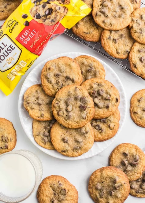 Nestle Toll House Cookie Recipe Nestle Cookie Recipe, Toll House Chocolate Chip Cookies Bars, Nestle Chocolate Chip Cookie Recipe, Toll House Cookie Recipe, Nestle Cookies, Nestle Chocolate Chip Cookies, Tollhouse Cookie Recipe, Nestle Toll House Cookies, Triple Chocolate Chip Cookies