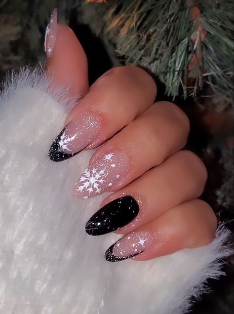 Cute Christmas Nails, Toenail Fungus, Winter Nail Designs, Nail Fungus, Nail Health, Xmas Nails, Healthy Nails, Classy Nails, No Color