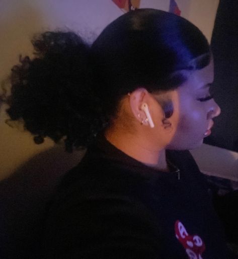 #slickedbackhair #slickedbackbun #curlyhairstyles #curlyhair #edges Curly Bun Black Women, Slick Back Curly Bun, Bun With Edges, Slickback Bun, Bun Black Women, Cute Box Braids, Natural Hair Bun Styles, Curly Bun, Bun Styles