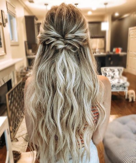 Beautiful Half up Half down Wedding Hairstyle Ideas,braided half up half down hairstyles,boho wedding hairstyles,bohemian wedding hairstyles, textured updo wedding hair #weddinghair #wedding #hairstyles #updowedding #weddinghairstyles Braid Half Up Half Down, Wedding Hairstyle Ideas, Bohemian Wedding Hair, Half Up Half Down Wedding, Find Hairstyles, Braided Half Up, Boho Wedding Hair, Wedding Hair Down, Wedding Hairstyle