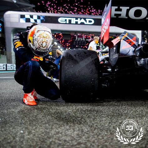 Red Bull Racing Honda on Instagram: “The greatest season has its happy ending 🏆 #F1 #RedBullRacing #MaxVerstappen #SimplyLovely 📸 @vladimirrys” Iphone Background Inspiration, Joker Pics, Champions Of The World, Formula 1 Car Racing, Lifestyle Photography Family, Happy Ending, Sweet Cars, Formula 1 Car, F1 Racing