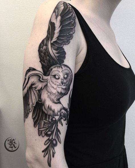 Owl Rib Tattoo, Mythic Tattoo, Owl Flying Tattoo, Two Birds Tattoo, Best Tattoo Ideas, Bird Tattoo, Owl Tattoo, Dark Tattoo, Dream Tattoos