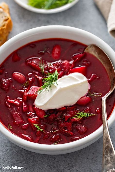 Borscht (beet soup) is sweet and sour, made with red beets and other vegetables, then topped with fresh dill and sour cream. This recipe is a vegetarian version that's easy, healthy, delicious, and beautiful! Red Beet Soup, Vegan Borscht, Borscht Soup Recipe, Beet Borscht, Beet Soup Recipes, Soup Recipe Easy, Borscht Recipe, Hot Cocoa Mix Recipe, Borscht Soup