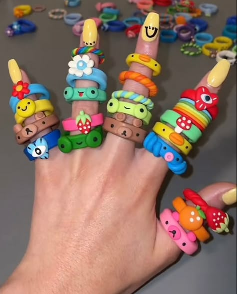 Fimo Ring, Diy Clay Rings, Fimo Kawaii, Clay Crafts For Kids, Polymer Clay Ring, Clay Ring, Clay Rings, Diy Air Dry Clay, Tanah Liat