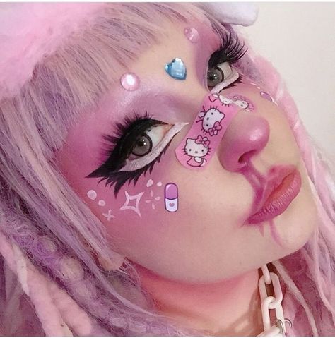 Yami / yume Kasai makeup | Kawaii makeup, Eye makeup art, Creative eye makeup Decora Makeup Look, Kawaii Pink Makeup, Makeup Ideas Kawaii, Alt Pink Makeup, Pink Anime Makeup, Menhera Makeup, Harajuku Makeup Kawaii, My Melody Makeup Look, Pastel Goth Makeup Looks