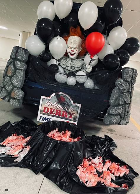 Horror Trunk Or Treat Ideas, Trunk Or Treat Car Ideas Scary, It Trunk Or Treat Ideas For Cars, Trunk Or Treat Ideas For Cars Pennywise, Penny Wise Decorations, Scary Clown Trunk Or Treat Ideas, Pennywise Party Decorations, Chucky Themed Trunk Or Treat, Pennywise Themed Party