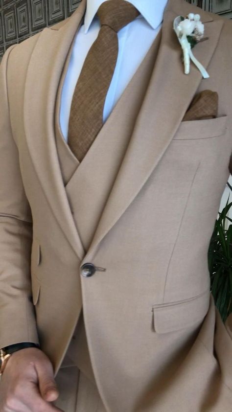 Wedding Suit Ideas For Men Grey, Men’s Wedding Tux Colors, Taupe Suits Wedding Men, Groom Tuxedo Wedding Classy, Wedding Tuxedo For Men Groom Style, Simple Groom Attire, Suits Men White, Wedding Suit Ideas For Men, Tan Suit Men