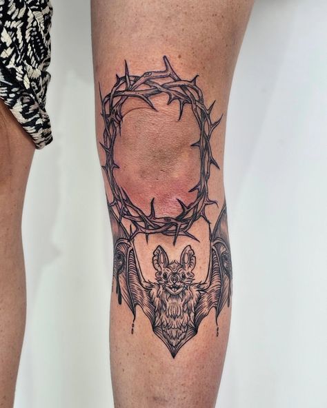 Had another absolutely legend brave this spicy spot ! Crown of thorns around the knee and a fun etchwork style batty boi right on the shin ! Crown Of Thorns Knee Tattoo, Crown Of Thorns Tattoo, Thorns Tattoo, Thorn Tattoo, Jesus Crown, Shin Tattoo, The Shins, Knee Tattoo, Crown Of Thorns