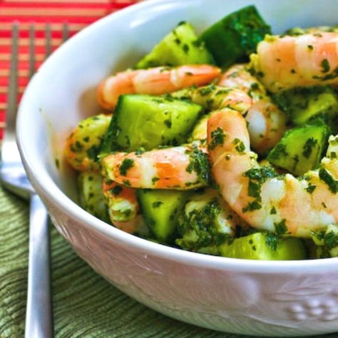 Spicy Shrimp and Cucumber Salad with Mint – Kalyn's Kitchen Shrimp And Cucumber, Cumin Recipes, Salad Macaroni, Salad With Mint, Salad Pasta, Cucumber Recipes Salad, Spicy Shrimp, Summer Dishes, Shrimp Salad