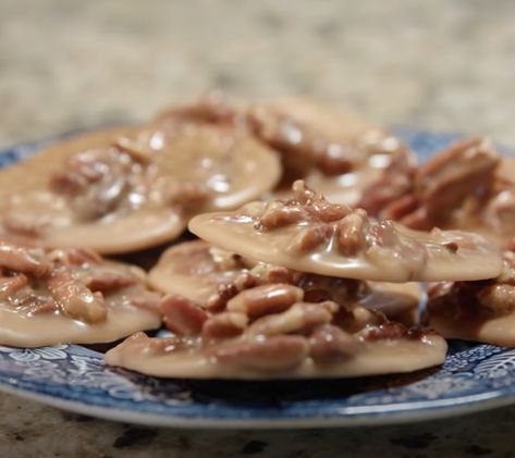 Phil Robertson shares his homemade recipe for 10-minute Louisiana pralines Phil Robertson Praline Recipe, Louisiana Pralines Recipe, Pralines Recipe, Praline Recipe, Phil Robertson, Candy Recipes Homemade, Candied Nuts, Homemade Recipe, Southern Cooking