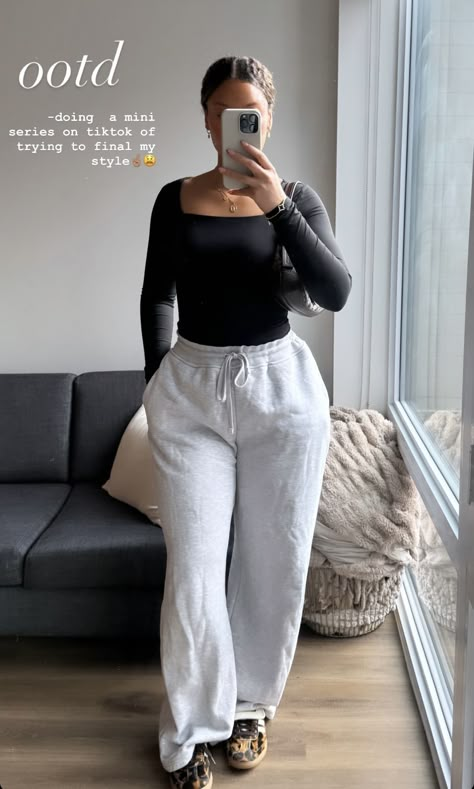 Comfy Night Outfit, Sweatpants Outfit Classy, Oversized Comfy Outfits, Baddie Loungewear, Baddie Lounge Outfit, Comfy Movie Night Outfit, Comfy Study Outfit, Comfy Baddie Outfits, Lazy Fall Outfits Comfy Clothes