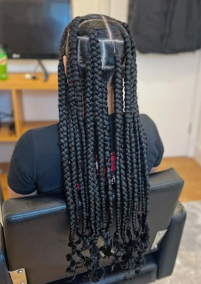 Florence Coi Leray Braids Jumbo Box Braids Styles, Coi Leray Braids, Box Braids Styles, Large Box Braids, Ghana Weaving, Quick Braids, Coi Leray, Big Braids, Jumbo Box Braids