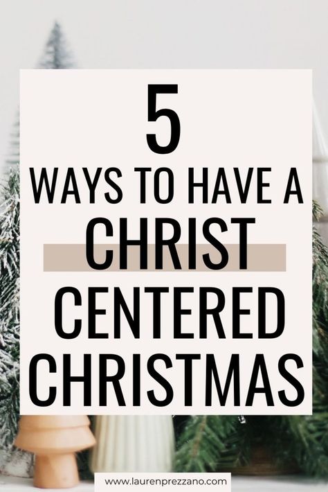 Discover five ways to have a Christ centered Christmas | Christ centered Christmas gifts | Christ centered Christmas activities Christian Themed Christmas Trees, Christian Christmas Party Ideas, Christian Christmas Traditions, Catholic Christmas Crafts, Christian Christmas Aesthetic, Jesus Centered Christmas, Christ Centered Christmas Decorations, Christ Centered Christmas Crafts, Christ Centered Christmas Gifts