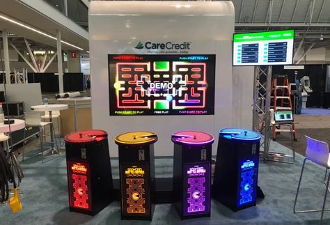 Next Level Booth Inspo: Harnessing the Power of Giant Games at Trade Shows - Interactive Entertainment Group, Inc. Gaming Booth, Mdf Jali, Convention Booth, Game Booth, Video Booth, Event Booth, Giant Games, Stage Set Design, Holiday Party Games