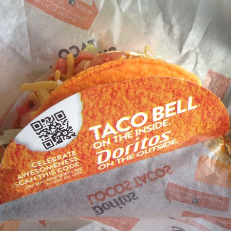 Mmmm I Love Taco Bell, Need To Try This Doritos Taco, Bon Appetite, Taco Bell, Bon Appetit, Chip Bag, Tacos, Snack Recipes, Chips, I Love