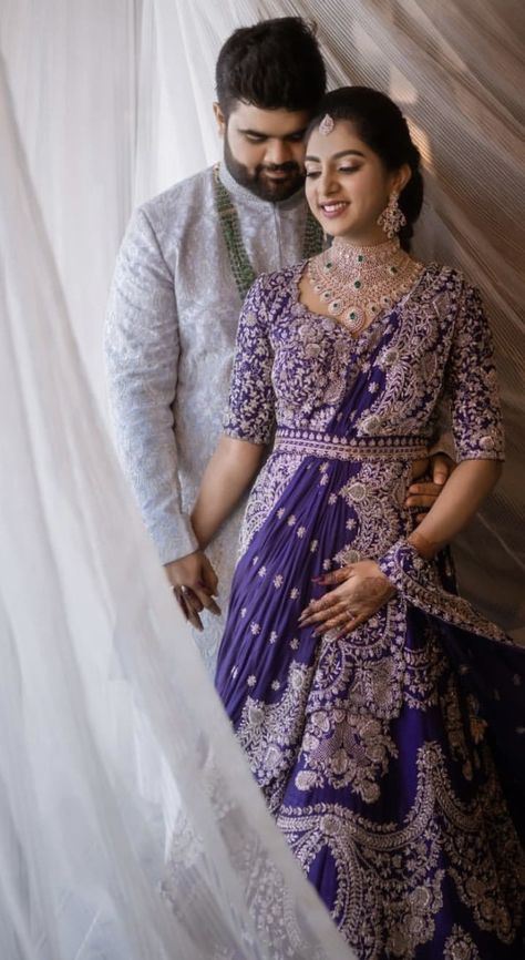 Lavender Lehenga Jewellery, Purple Couple Outfits, Reception Look Bride Indian Lehenga, Reception Jwellery, Lavender Lengha, Couple Dresses, Girls Boutique Dresses, Engagement Dress For Bride, Wedding Outfits For Groom