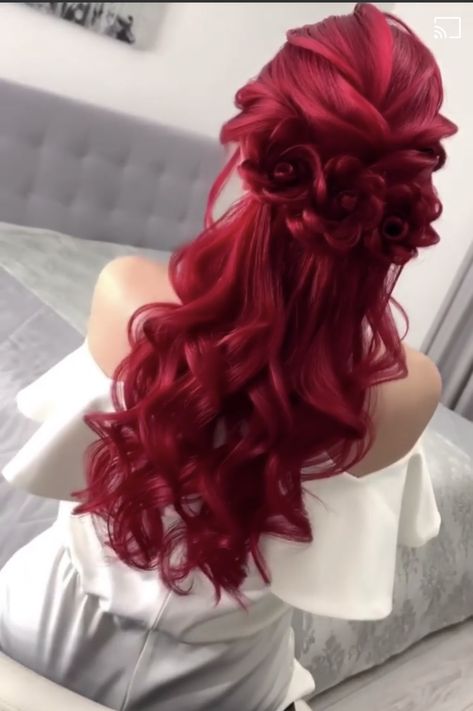 Red Flower Hairstyles, Wedding Red Hairstyles, Ariel Inspired Hair, Red Hair Bridal Hairstyles, Red Prom Hairstyles, Hair Styles For Red Hair, Prom Hairstyles Red Hair, Red Wedding Hairstyles, Red Hair Bride Wedding