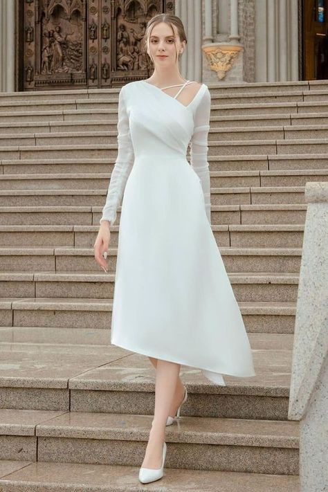 Classic Frocks For Women, Classy Outfits For Women Dresses, Off White Dresses Classy, One Piece Design Dresses Long, Bridesmaid White Dresses, White Dress Outfit Party Classy, White Long Dress Casual, Long White Dress Formal, White Dress Classy Elegant Long