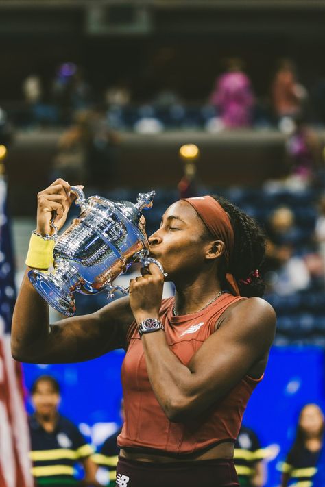 Coco Gauff on X: "Concrete jungle where dreams are made of…… @usopen https://t.co/Zgx3mRAFkc" / X Jessica Pegula, Coco Gauff, English Projects, Professional Tennis Players, Tennis World, Extraordinary Moments, Tennis Tournaments, Sport Tennis, Tennis Racquet