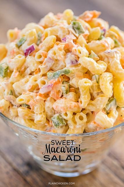 Sweet Macaroni Salad Recipe, Sweet Macaroni Salad, Sweet Pasta Salads, Classic Macaroni Salad, Eagle Brand Milk, Best Macaroni Salad, Mac Salad, Macaroni Salad Recipe, Plain Chicken