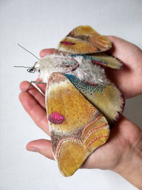 ! ! !/// Fabric sculpture Large moth textile art by irohandbags on Etsy Moth Sculpture, Tovad Ull, Fiber Sculpture, Handmade Textiles, 자수 디자인, Art Textile, Soft Sculpture, Fabric Art, 귀여운 동물