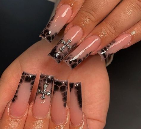 Black French Tip Nail, Black French Tip, French Tip Nail Art, Drip Nails, Edgy Nails, Grunge Nails, White Acrylic Nails, Print Nails, Exotic Nails