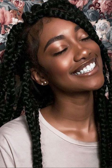 Jumbo Braids Inspiration | Regardless of the length or color, there's just something about supersized plaits that make us feel like a million bucks. Braid Inspiration, Dark Skin Beauty, African Beauty, 인물 사진, Black Girls Hairstyles, Brown Skin, Black Is Beautiful, Beautiful Black Women, Beauty Skin