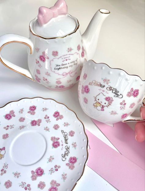 Tea set display