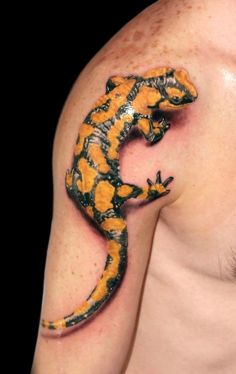 Salamander Tattoo, Tato 3d, Gecko Tattoo, Hand Tattoo Images, Tattoo Perna, Lizard Tattoo, Polynesian Tattoos, Tattoo Henna, Geometric Tattoos