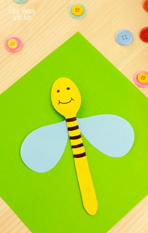 Wooden Spoon Bee Craft – Spoon Puppets Spoon Puppets, B Craft, Wooden Spoon Puppets, Wooden Spoon Crafts, Bee Craft, Bee Crafts For Kids, Princess Crafts, Pig Crafts, Insect Crafts