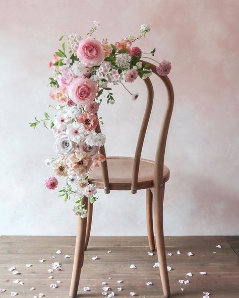 Chair Covered In Flowers, Floral Chair Decor, Wedding Chair Florals, Floral Chair Photoshoot, Flower Concept Photoshoot, Bridal Chair Decorations, Chairs With Flowers, Outdoor Curtain Ideas, Chair With Flowers