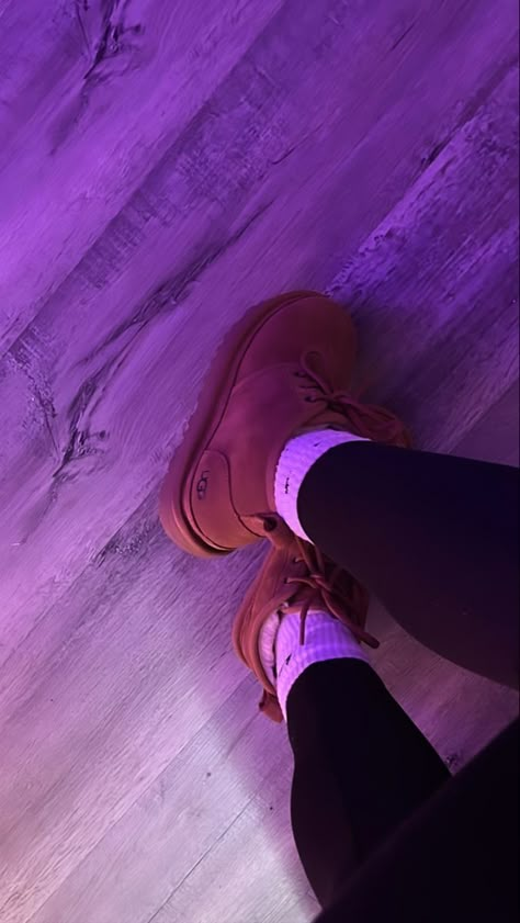 0.5 Flicks Shoes, 0 5 Pictures Shoes, 0.5 Shoe Pics, Shoes Pics Aesthetic, Shoe Flicks, Shoe Pic, Cute Uggs, Shoe Pics, Pretty Sneakers