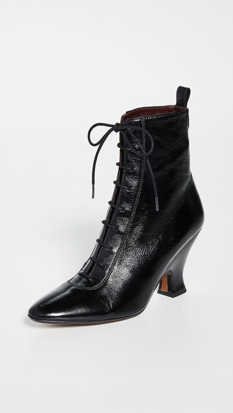 Marc Jacobs The Victorian Boots Fall Boot Trend, Boots Fall Ankle, Victorian Boots, Shoes World, Trending Boots, Favorite Boots, Lace Up Booties, Boots Fall, Fall Shoes