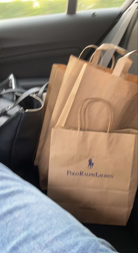 Ralph Lauren Shopping Bags, Lacoste Aesthetic, Polo Aesthetic, Polo Ralph Lauren Aesthetic, Ralph Lauren Aesthetic, Ralph Laurent, Ralph Lauren Womens Clothing, Ralph Lauren Bags, Self Portrait Poses