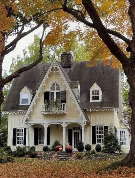 Small Cottage House Plans, Farmhouse Fresh, Small Cottage Homes, Fresh Farmhouse, Small Cottages, Storybook Cottage, Model House, Dream Cottage, Small Cottage