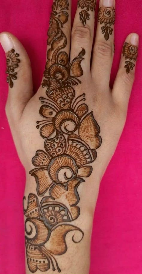 Arabian Mehndi Designs Simple, Arabian Mehndi Designs, Mehndi Book, Arabian Mehndi Design, Arabic Designs, Simple Mehendi, Mehedi Design, Simple Arabic Mehndi Designs, Mehndi Designs Bridal Hands