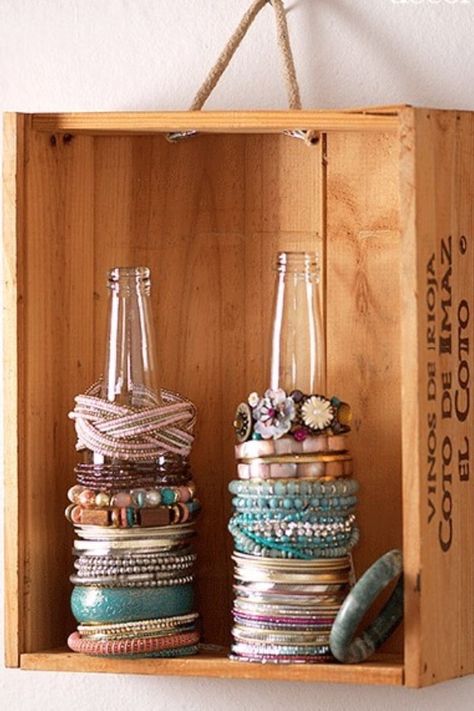 Bracelet Storage, Bedroom Dressing, Ikea Hackers, Jewelry Displays, Jewelry Stand, Clever Diy, Organizing Ideas, Diy Organization, Bedroom Designs