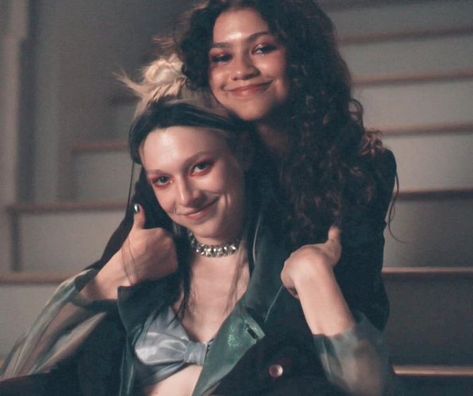 rue and jules from euphoria The Live, Breaking News, Entertainment, Sports, Hair