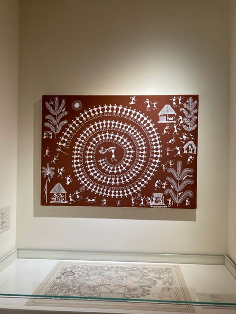 #art #aesthetic #photography #museum #aestheticphotos Warli Wall Painting, Photography Museum, Warli Painting, Warli Art, Traditional Wall Art, Space Decor, Indian Home, Indian Home Decor, Art Aesthetic