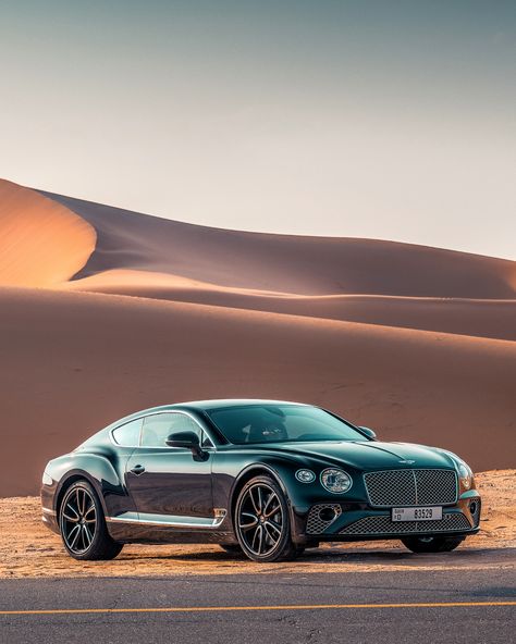 Top 10 Luxury Cars, Bentley Continental Gt Speed, Bentley Gt, Royce Car, Bentley Motors, Luxury Photography, Luxurious Lifestyle, Cars Auto, Bentley Car