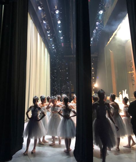 Nutcracker Ballet Stage Scenery, Nutcracker Aesthetic Ballet, Ballet Nutcracker Aesthetic, Nutcracker Backstage, Nutcracker Ballet Aesthetic, Snow Queen Nutcracker, Backstage Ballet, Ballet Backstage, Nutcracker Aesthetic