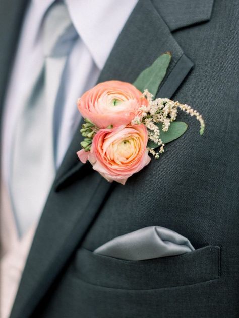 mens wedding accessories | by Bride & Blossom, NYC's Only Luxury Wedding Florist -- Wedding Ideas, Tips and Trends for the Modern, Sophisticated Bride Boutineer Ideas Wedding, Boutineer Ideas, Sunflower Boutonniere, Orchid Boutonniere, Feather Boutonniere, Thistle Wedding, White Spray Roses, Wedding Boutonnieres, Tiffany Rose