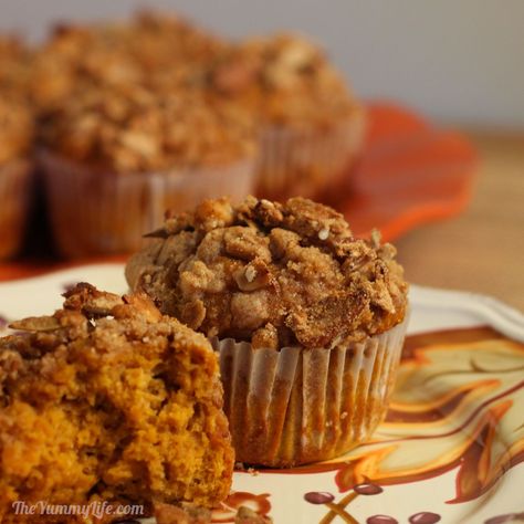 Pumpkin Granola Muffin Recipe. These are hearty, wholesome muffins that have the nutty crunch of granola combined with the nutrition and flavor of pumpkin and spice. Pumpkin Granola Muffins, Granola Muffins Recipe, Granola Muffins, Pumpkin Granola, Pumpkin Spice Recipe, Muffin Recipe, Quick Breads, Cereal Recipes, Spice Recipes