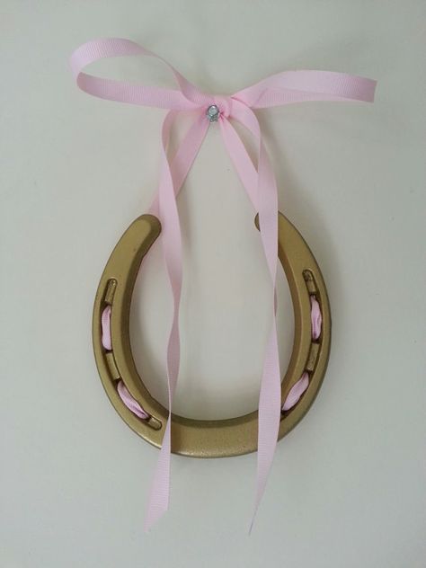 Hanging Lucky Gold Horse Shoe by LuckyPonyShop on Etsy, $32.99-FREE SHIPPING ALL WEEKEND TILL 10/28/13-COUPON CODE-BOO FREE Horse Shoe Aesthetic, Home Made Best Friend Gifts, Horseshoe Aesthetic, Horse Shoe Above Door, Pink Equestrian Aesthetic, Horseshoe Above Door, Horse Shoe Painting, Horse Shoe Painting Ideas, Gifts Ideas For Friends