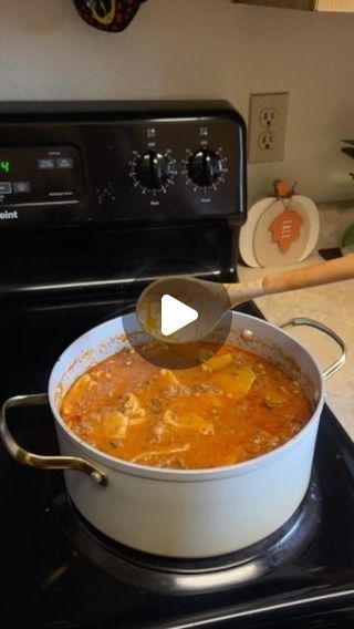 Vanessa Wildman on Instagram: "Making lasagna soup #lasagnasoup #recipe #fyp #explore" Tiktok Lasagna Soup Recipe, Tiktok Lasagna Soup, Lasagna Soup Video, Lazana Soup Recipe, Lazana Recipes Lasagna, Lasagna Recipe Soup, Lasagna Soup Stove Top, Making Lasagna, Lasagna Soup Crockpot